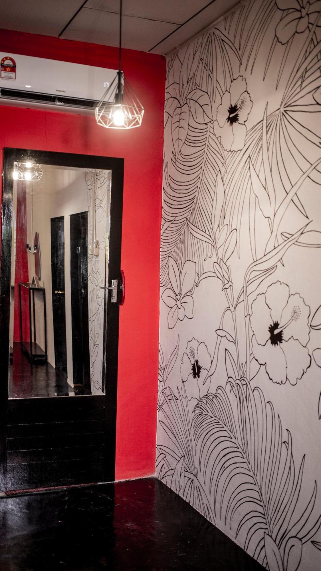 House Of Lion Hostel Pantai Cenang  Exterior photo